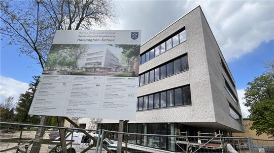 Das neue zentrale Gebäude der Halepaghen-Schule in Buxtehude soll in den Herbstferien bezogen werden.